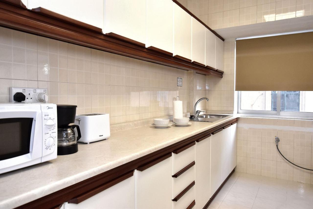 2 Bedroom, Central And Spacious Apartment With Sea View - 2 ムサイダ エクステリア 写真